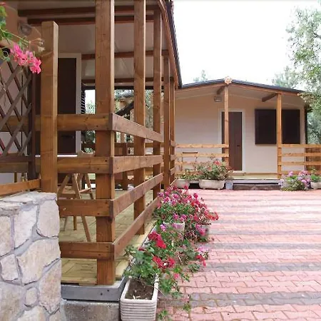 Il Giardino Hotel Foce Varano